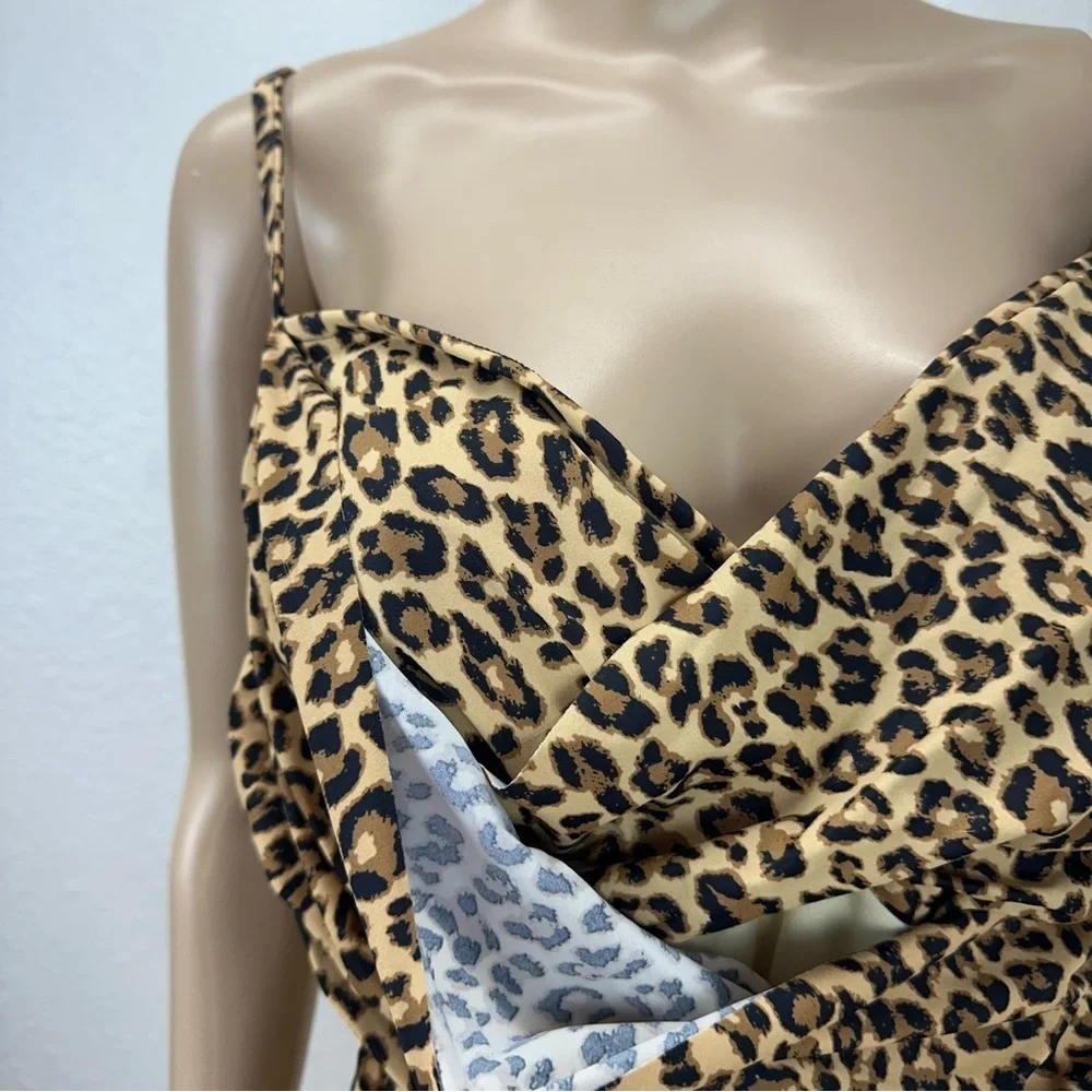 Aqua Green Women's Animal Print Twist Front One Piece Swimsuit Size XL …